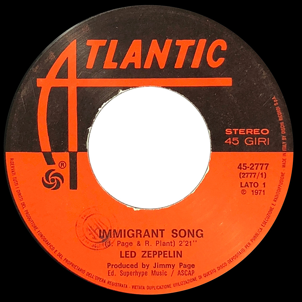 Single <br>Italy (45-2777) <br>Immigrant Song / Hey, Hey What Can I Do (#1) - Image 3