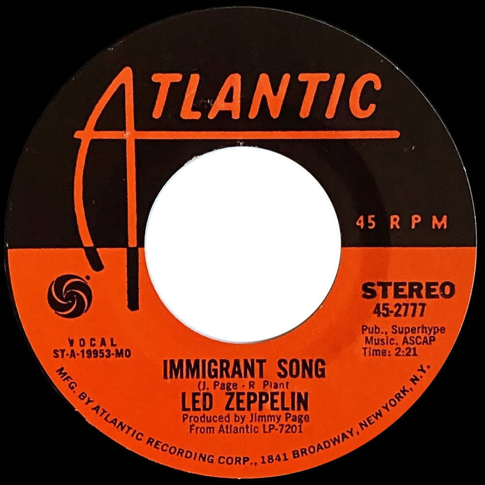 Single <br>USA (45-2777) <br>Immigrant Song / Hey, Hey, What Can I Do (#12) - Image 2