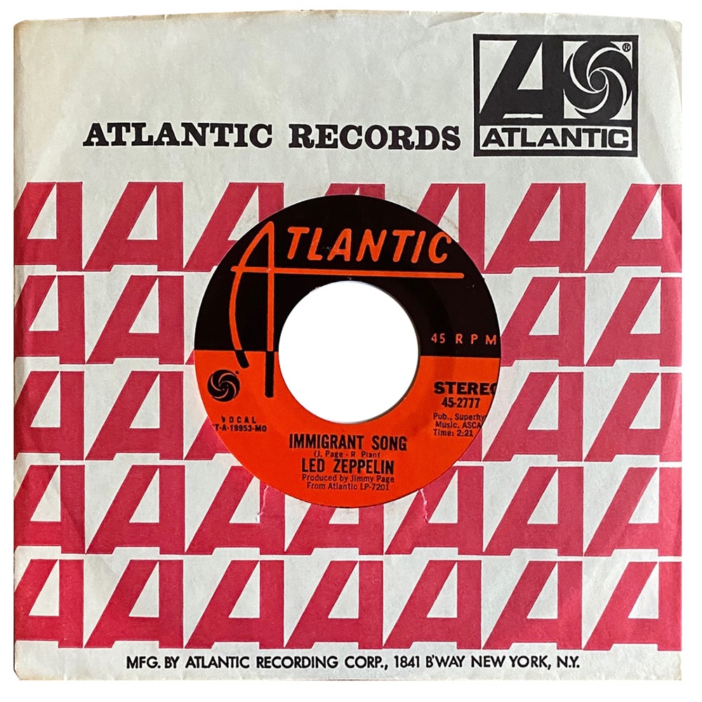 Single <br>USA (45-2777) <br>Immigrant Song / Hey, Hey, What Can I Do (#12)