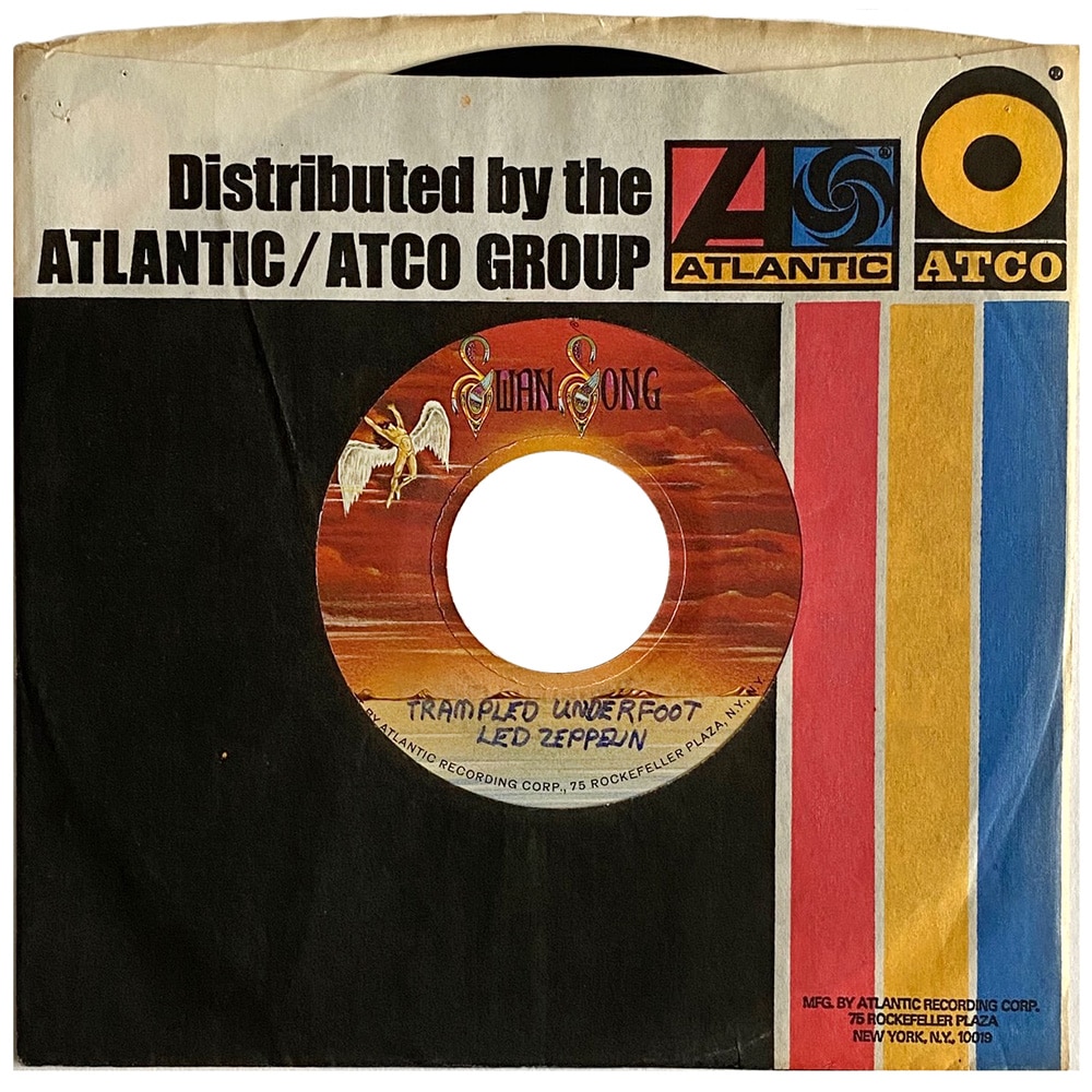 Single <br>USA (SS-70102) <br>Trampled Under Foot / Black Country Woman (#05)