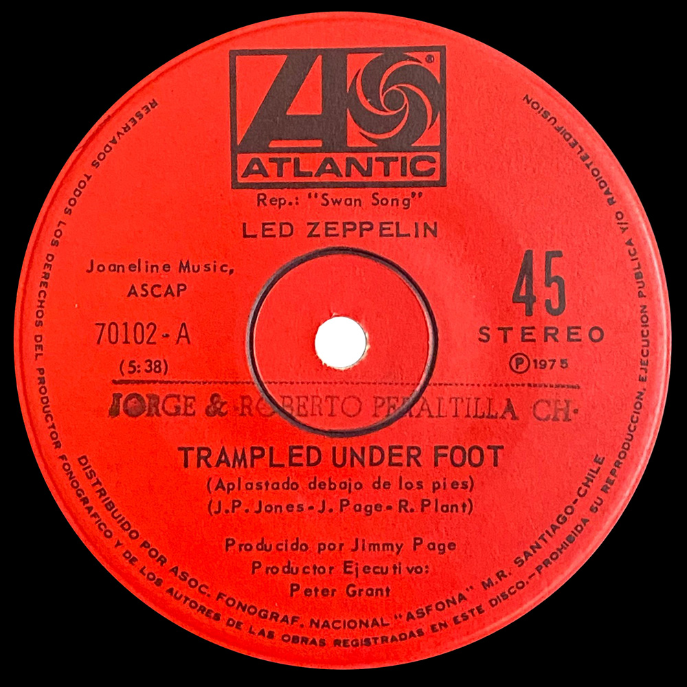 Single <br>Chile (70102) <br>Trampled Under Foot / Black Country Woman